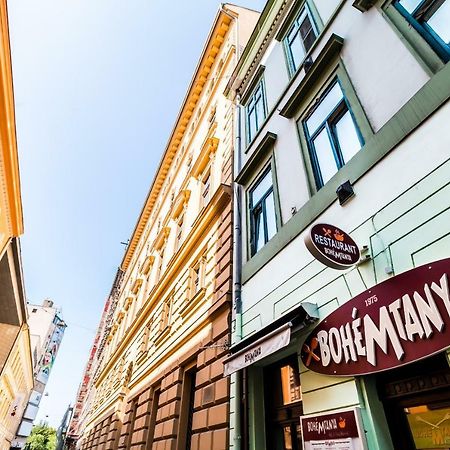 Bpr Emerald City Apartment Budapest Ngoại thất bức ảnh